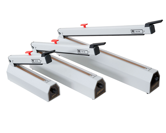 Sealkid - Robust tabletop impulse sealer with an integrated knife, producing a 3 mm seal. The sealer is made in the Netherlands from high quality materials, featuring a 2 years warranty. The clever design and solid quality makes it stand out from other suppliers, as for the extra long seal (20/30 mm more). A cost-effective seal solution, offering a long durability and reliable easy to use packaging solution.